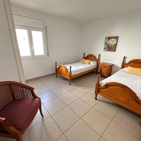 Agi Riera La Cuana Apartman Roses Kültér fotó
